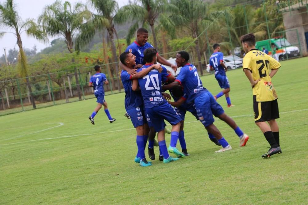 Aymorés Sub 17 busca acesso à elite do futebol do estado neste sábado