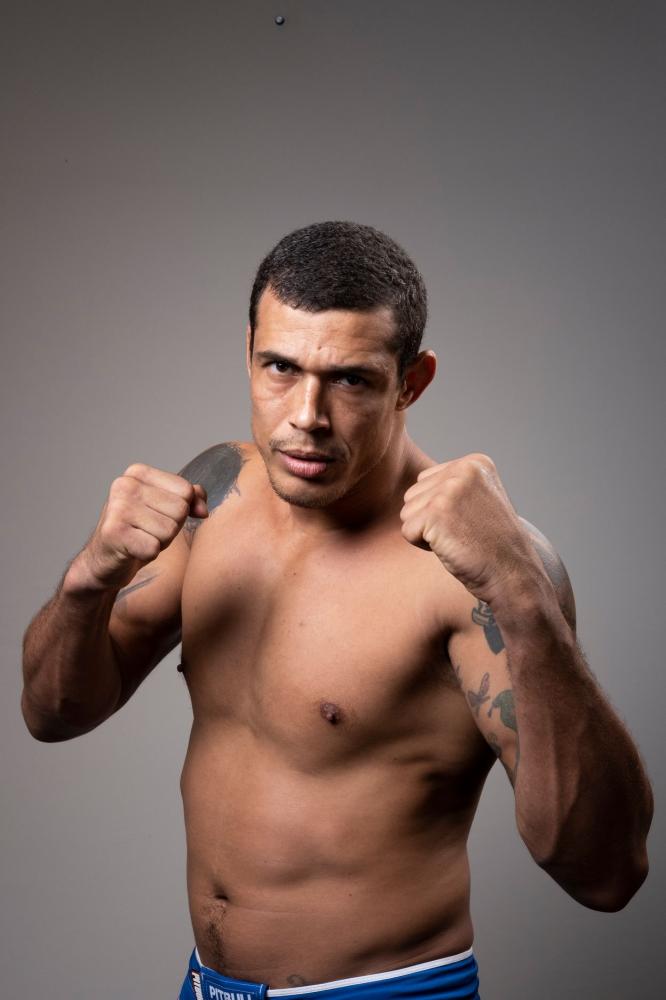 Eder Bambu desafia campeão dos pesos-pesados na Polônia