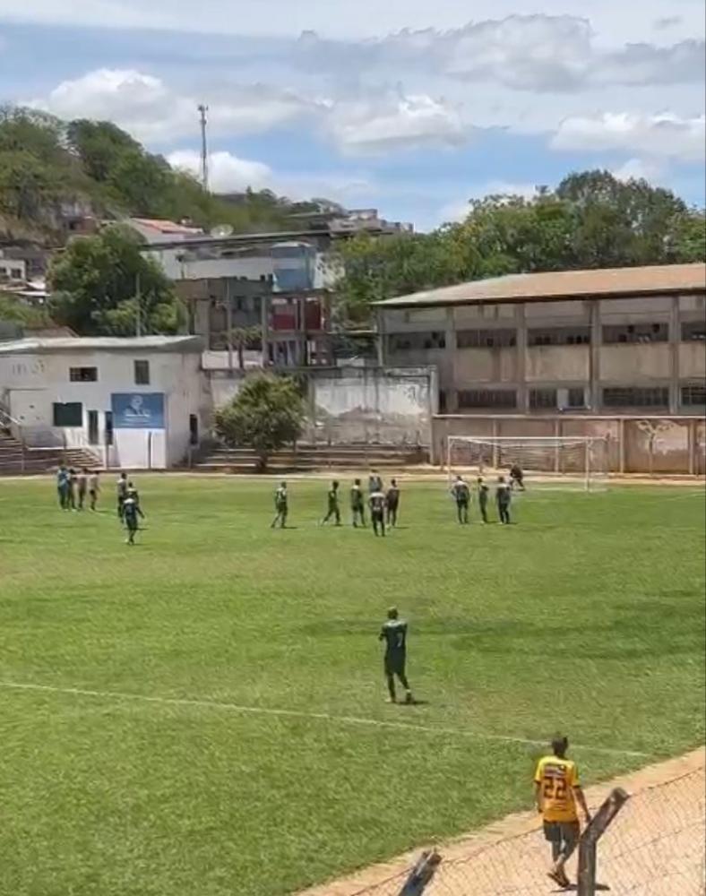Rodada com muitos gols define os classificados para as semifinais do Regional da LAU
