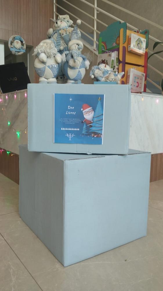 Campanha arrecada livros para presentear crianças no natal 