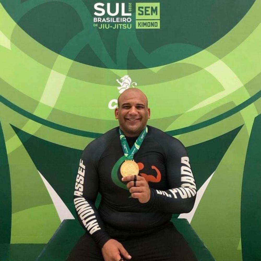 Antônio Assef é tricampeão do Campeonato Sul Brasileiro de Jiu-Jitsu Sem Kimono