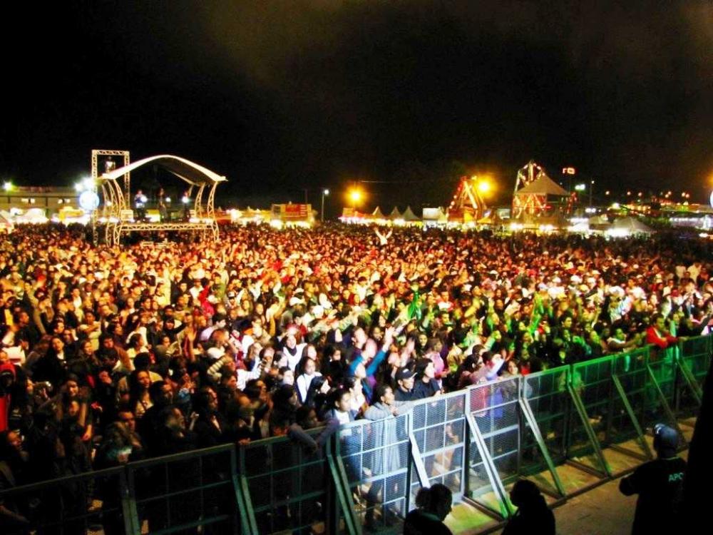 Ubá marca retorno de festa tradicional com atrações nacionais 