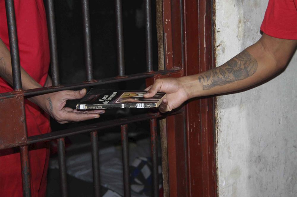 Minas Gerais tem 70% das unidades prisionais com bibliotecas em funcionamento