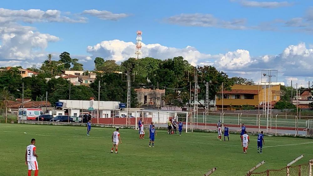 Gol salvador de Pedrinho e defesa inspirada garantem segunda vitória e Aymorés 100%