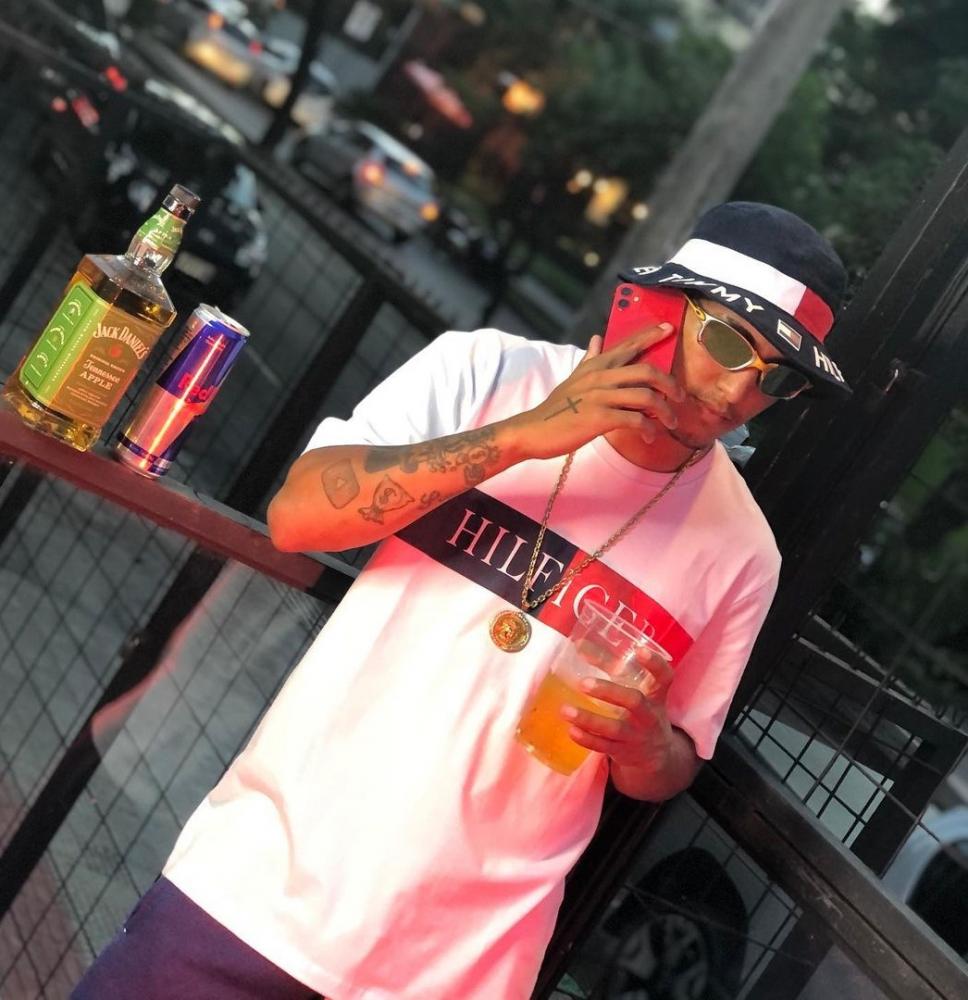 MC ubaense viraliza com milhões de visualizações nas redes sociais