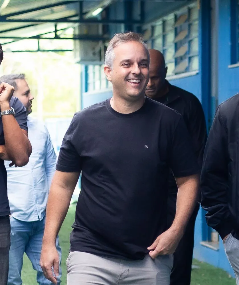 Ubá cria Secretaria Municipal de Esportes e nomeia Antônio Queiroz Júnior para comandar a pasta