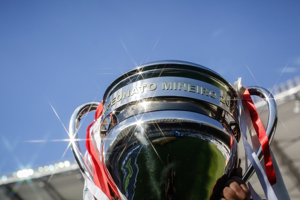 Campeonato Mineiro volta em 1º de abril