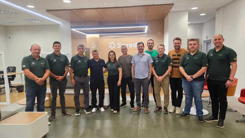 Sicredi renova parceria com o Sport Club Aymorés para temporada profissional e Sub-20