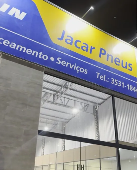 Jacar Pneus reinaugura loja em novo endereço em Ubá