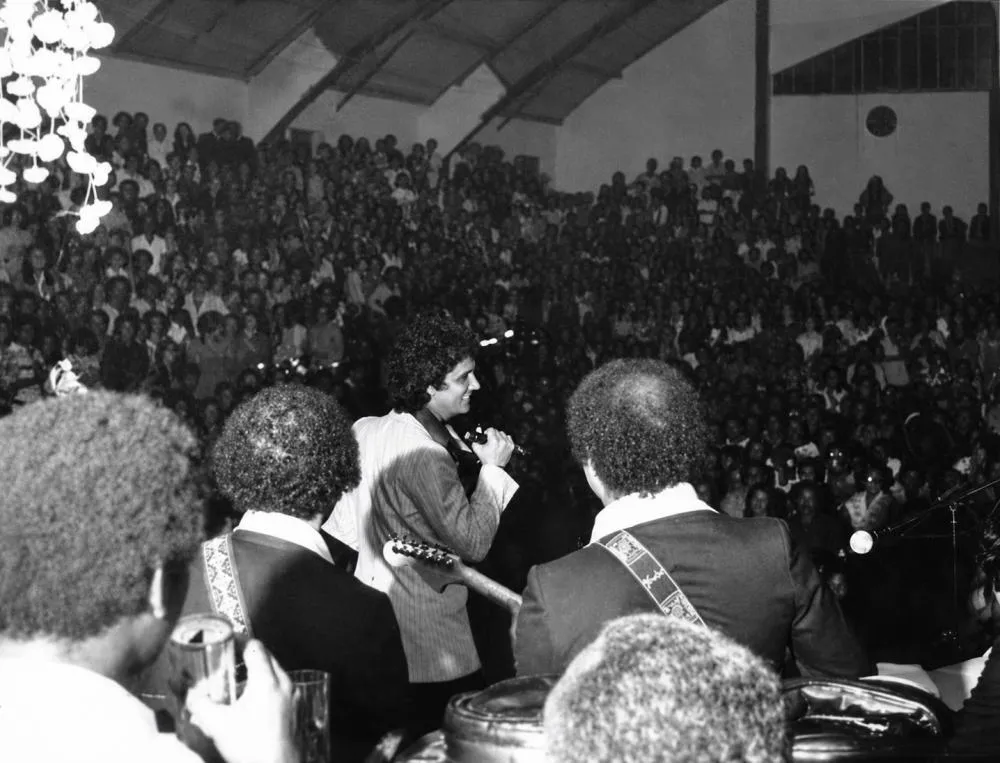 A noite em que Roberto Carlos lotou o Tabajara e marcou a história de Ubá