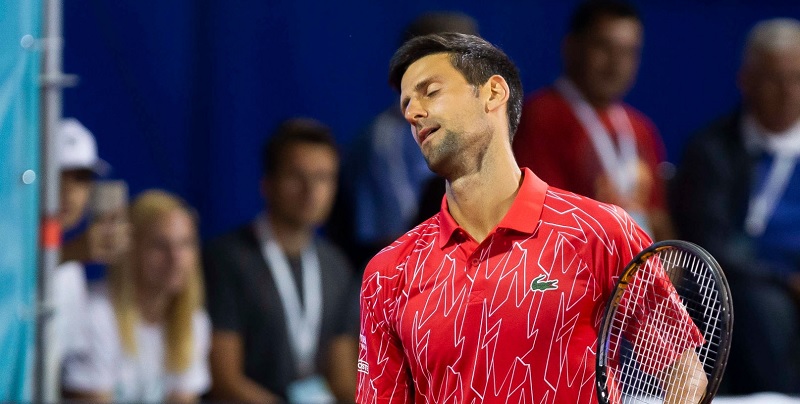 Novak Djokovic testa positivo para o novo coronavírus